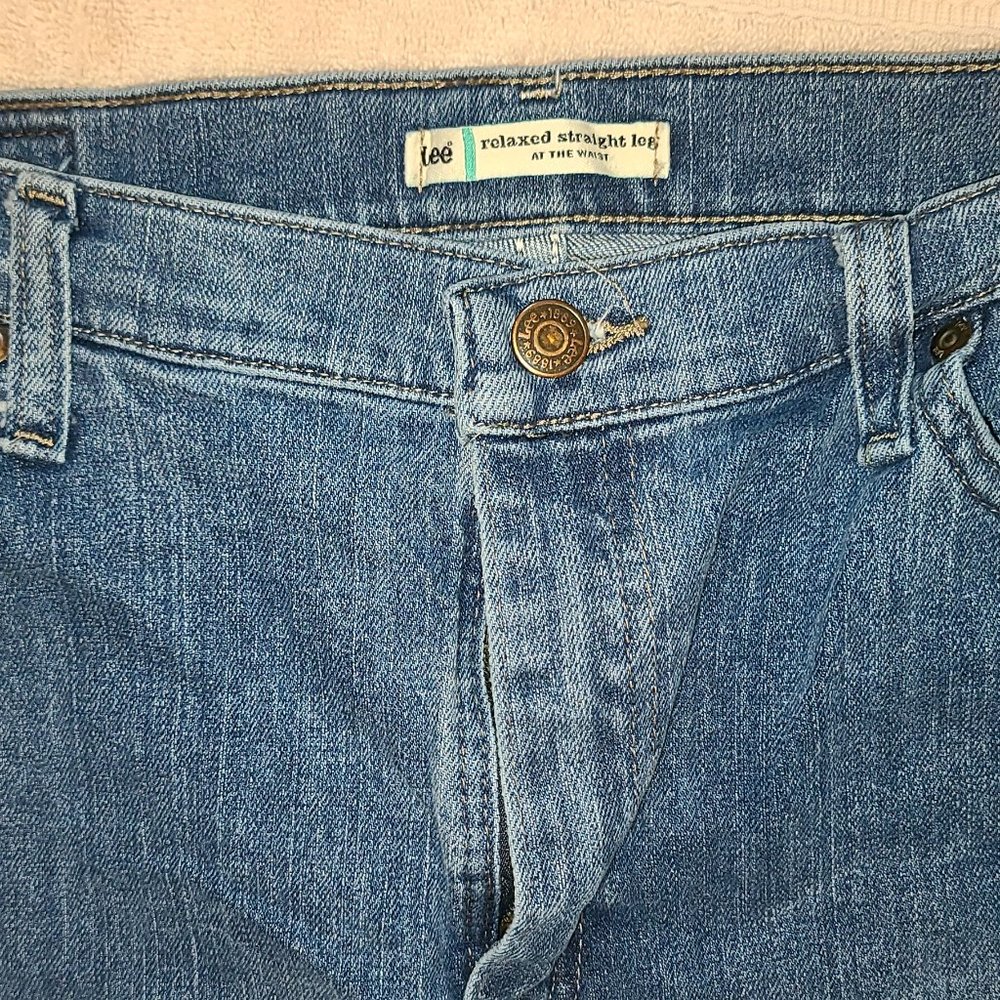 Lee Relaxed Straight Leg Jeans